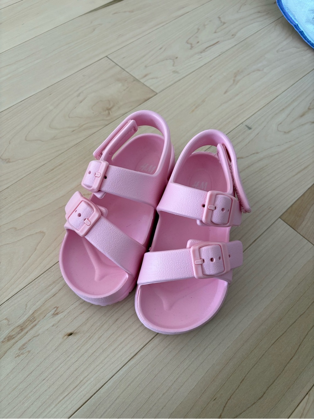H&M Light Pink Adjustable Buckle Kids Sandals